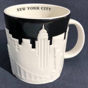 STARBUCKS New York City Collector Series Mug 2012 16 oz Skyline Relief Taxi NYC